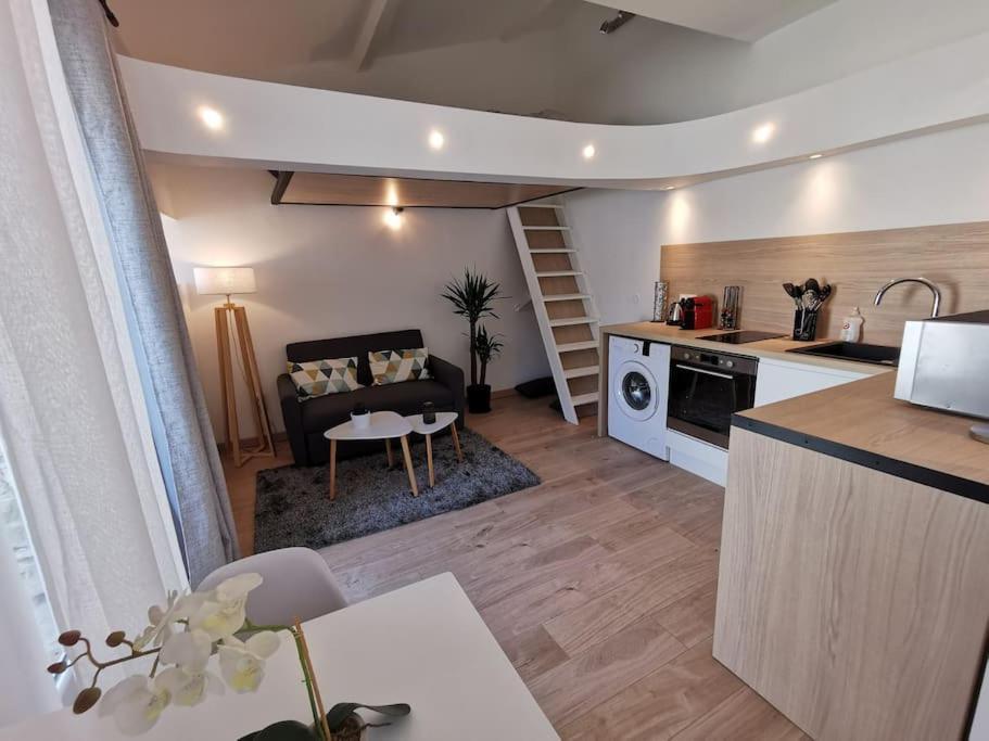 Apartamento 10. Charmant Studio Proche Gare Et Centre Valence  Exterior foto